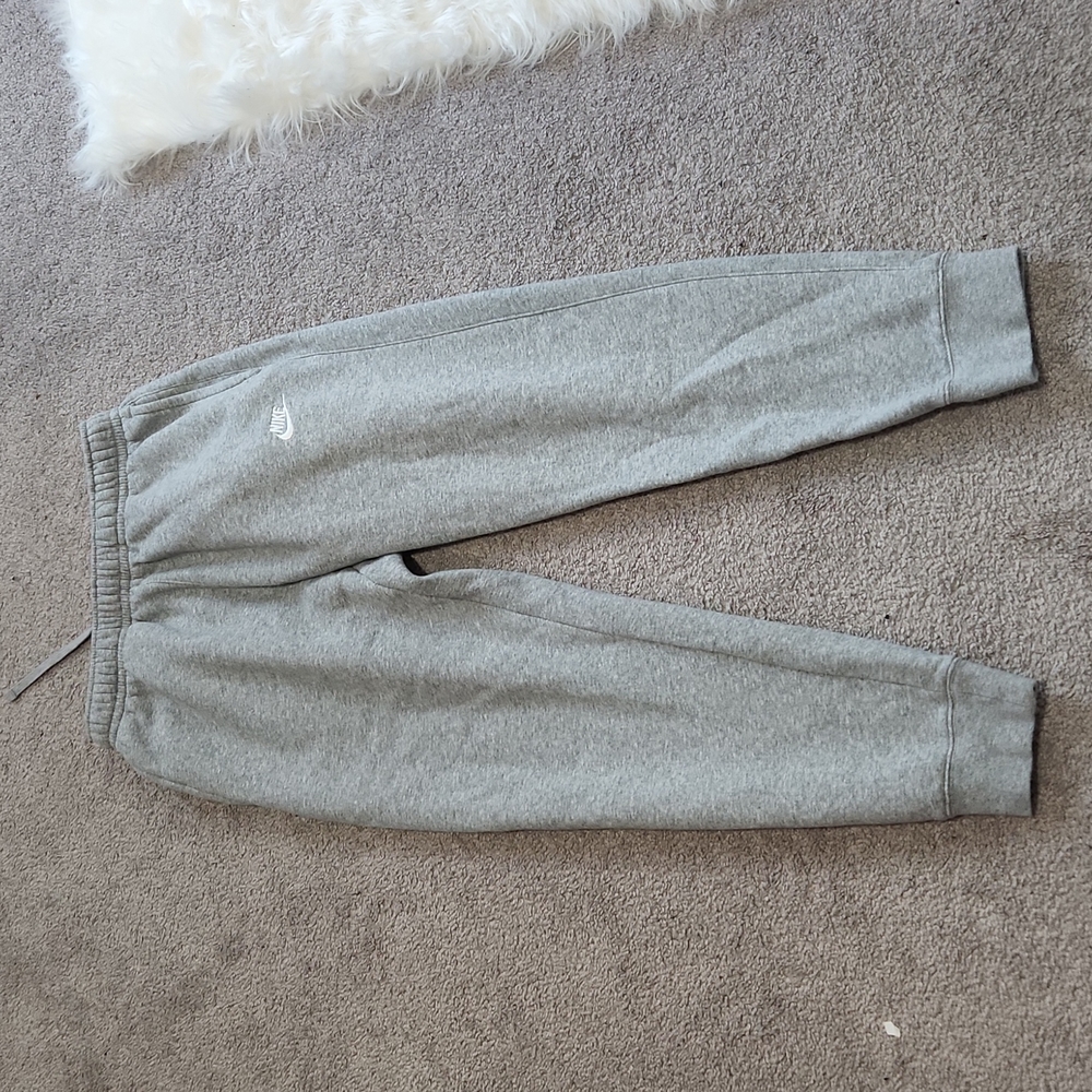 Mens gray nike sweatpants size small